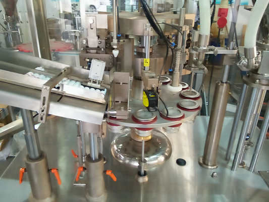 アルミニウム歯磨きのチューブの詰物および密封機械プラスチック40/Min 200ml