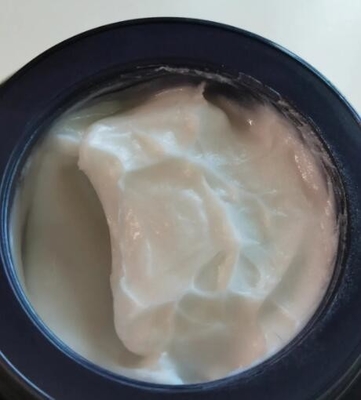 ひもの味をつける粉のスパイスの小麦粉のための横の磨き粉のパッキング機械