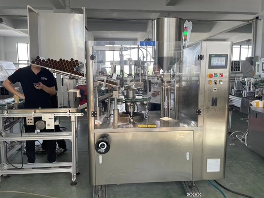 化粧品ペースト クリーム プラスチック クレム アルミ 柔らかい 小さなチューブ テイル 高速ピストン 詰め込み 密封 梱包機