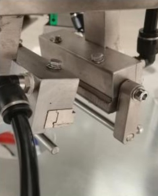 ローション 化粧クリーム 電動 アルミ プラスチック 柔らかいチューブ 半自動 詰め込み 密封 機械