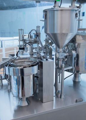 CE認証付き自動プラスチックシリンジ充填機