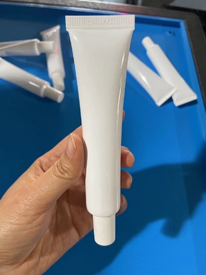自動化粧管のチューブ埋蔵と密封機
