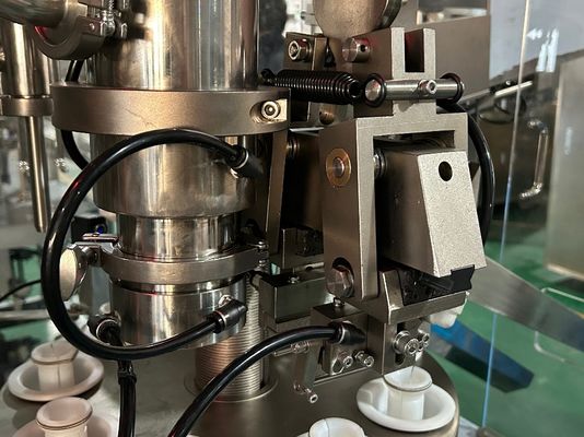 自動柔らかいプラスチック管の満ち、密封機械アルミニウム化粧品のクリーム色の管の歯磨きのチューブの充填機