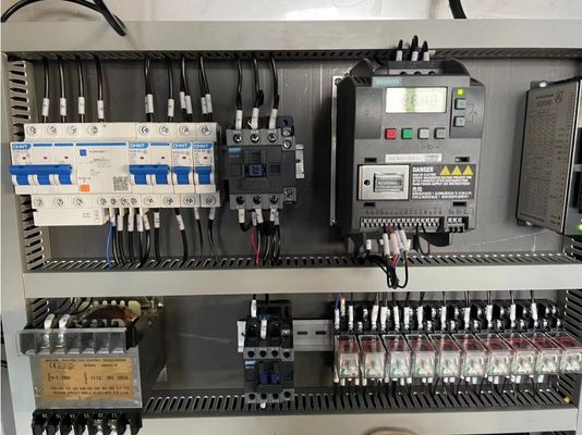 オートマティックプラスチックチューブフillingマシーン 乳膏クリーム歯磨き粉