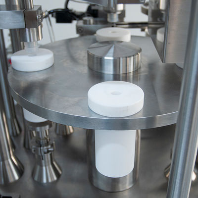 自動プレフィルドシリンジ充填ルアーロックキャッピングマシン ガラスシリンジゲル充填＆プラグマシン