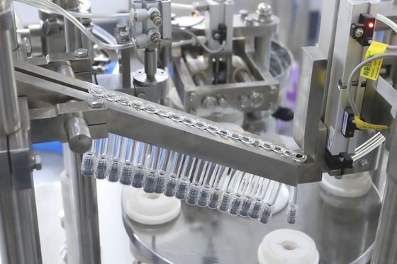 自動プレフィルドシリンジ充填ルアーロックキャッピングマシン ガラスシリンジゲル充填＆プラグマシン