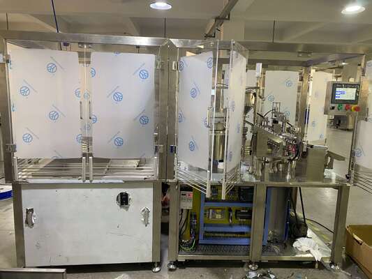 動物用栄養剤シリンジ充填機