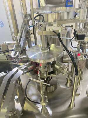 動物用薬剤注射器の詰め機